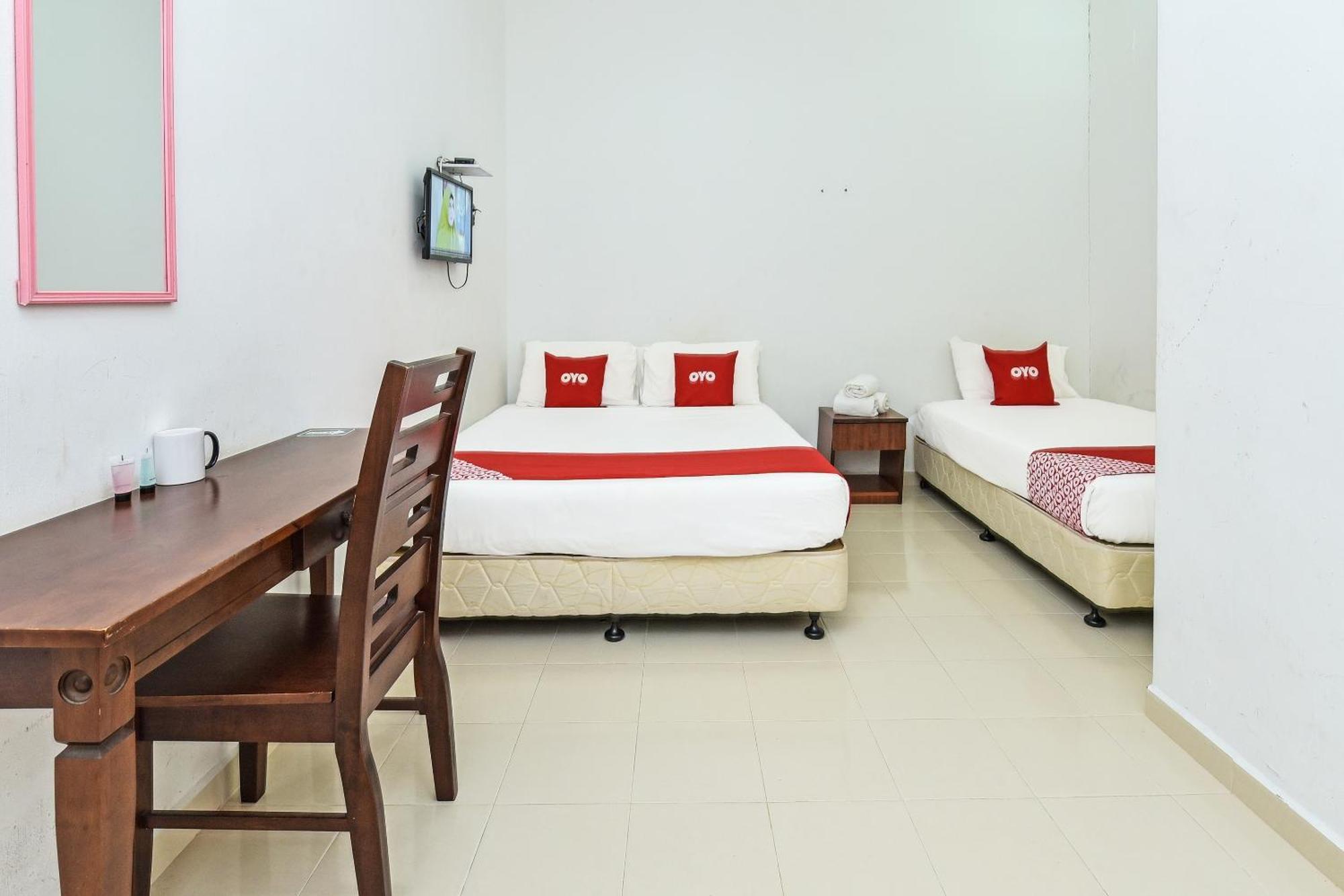 Oyo 275 Senyum Inn Pantai Cenang  Exterior foto